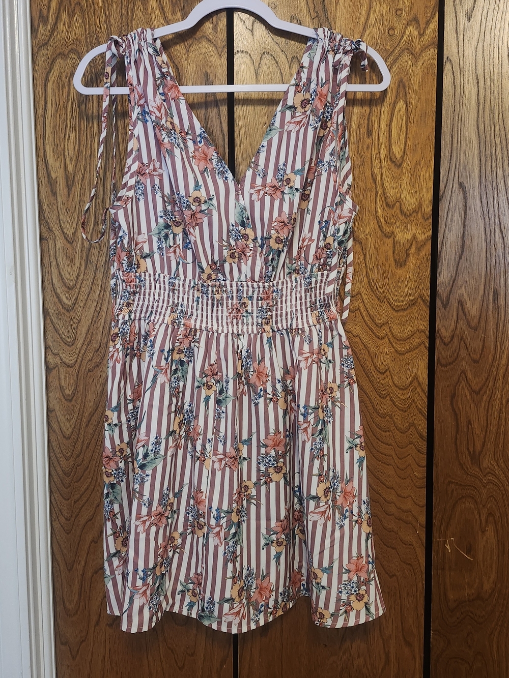 Cupshe Pink Floral-Striped V-Neck Mini Dress